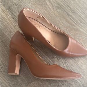 Chic Tan Women's Block Heels